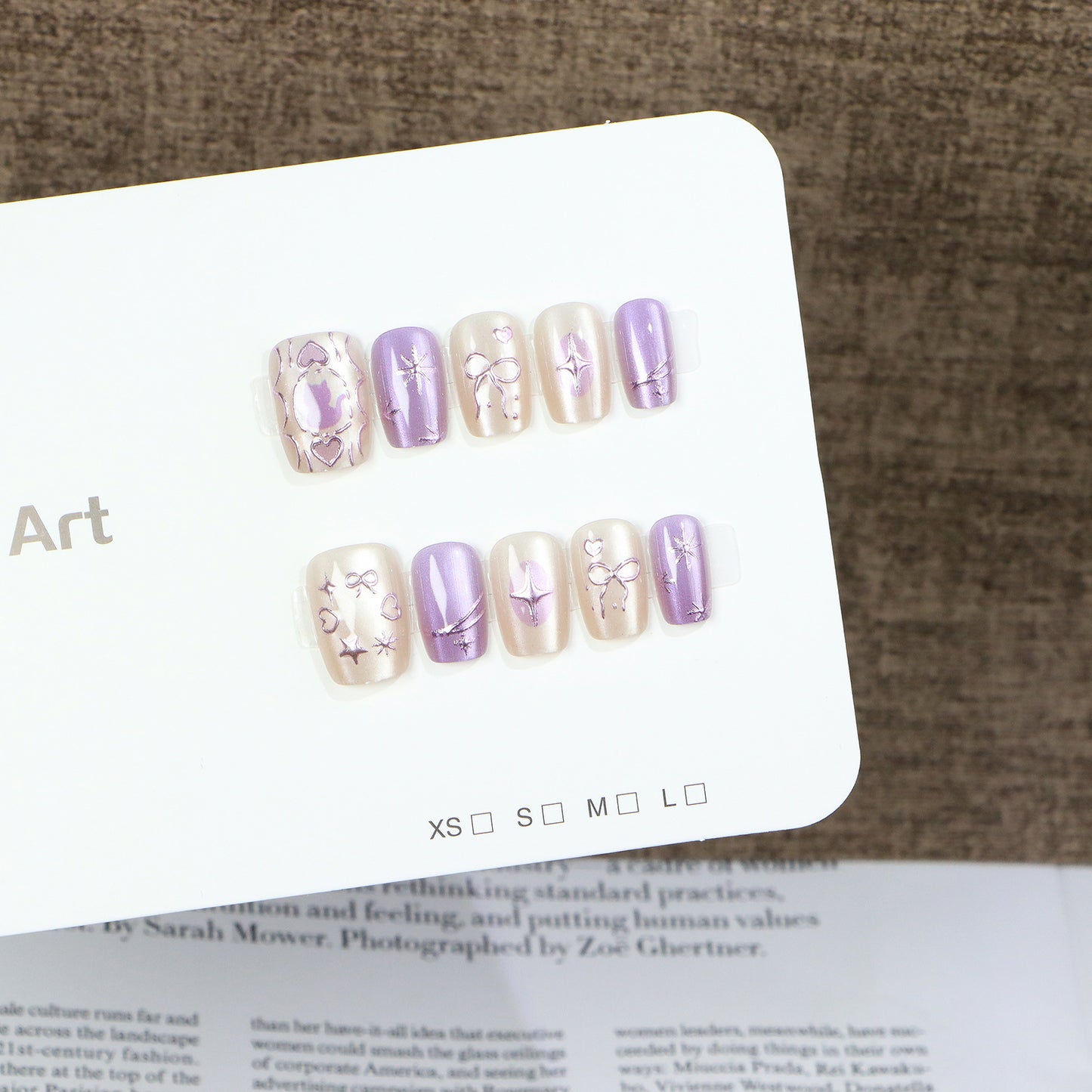 Decorative Press-On Nail Set with Artistic Designs Acalora