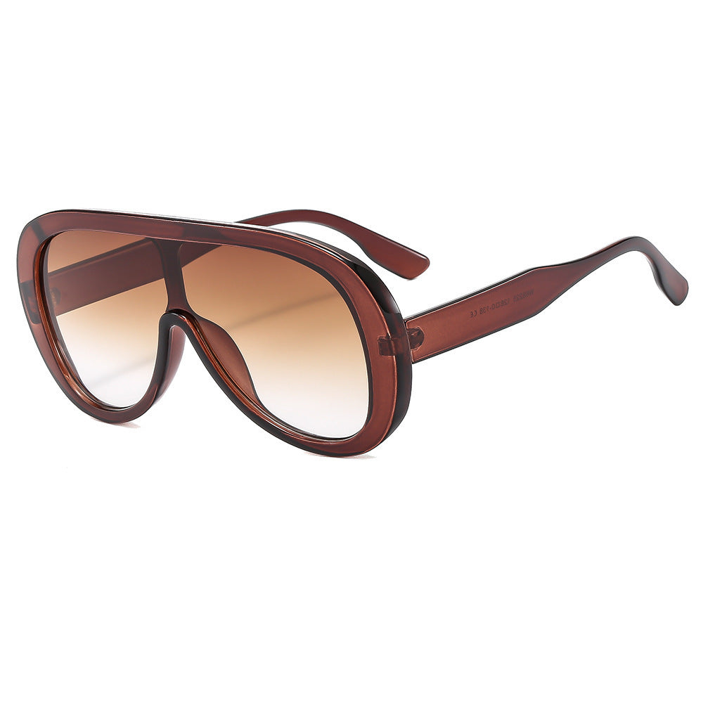 Ladies fashionable sunglasses with wide frame Bowlift