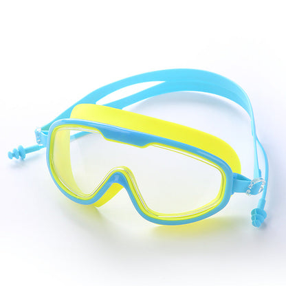 Premium swimming mask with anti-fog technology Bowlift