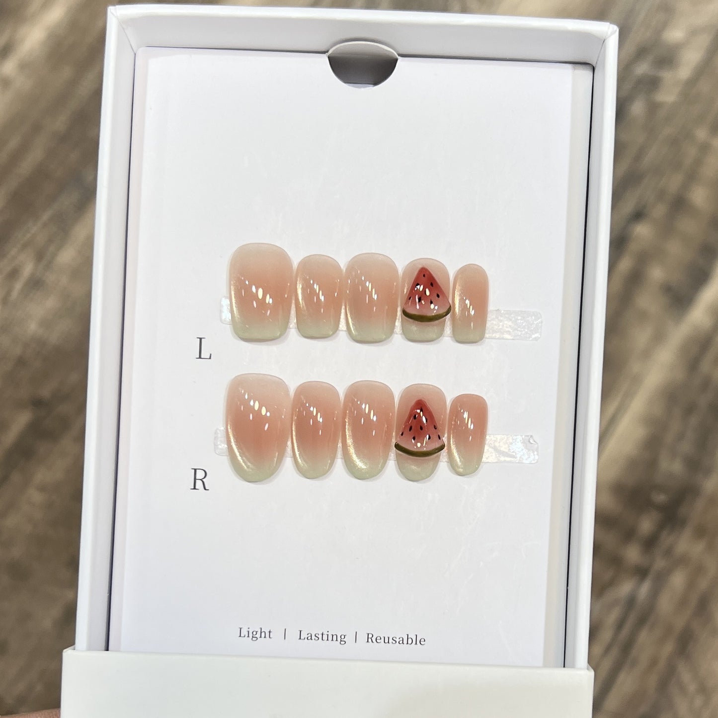Artistic Reusable Press-On Nail Tips Acalora