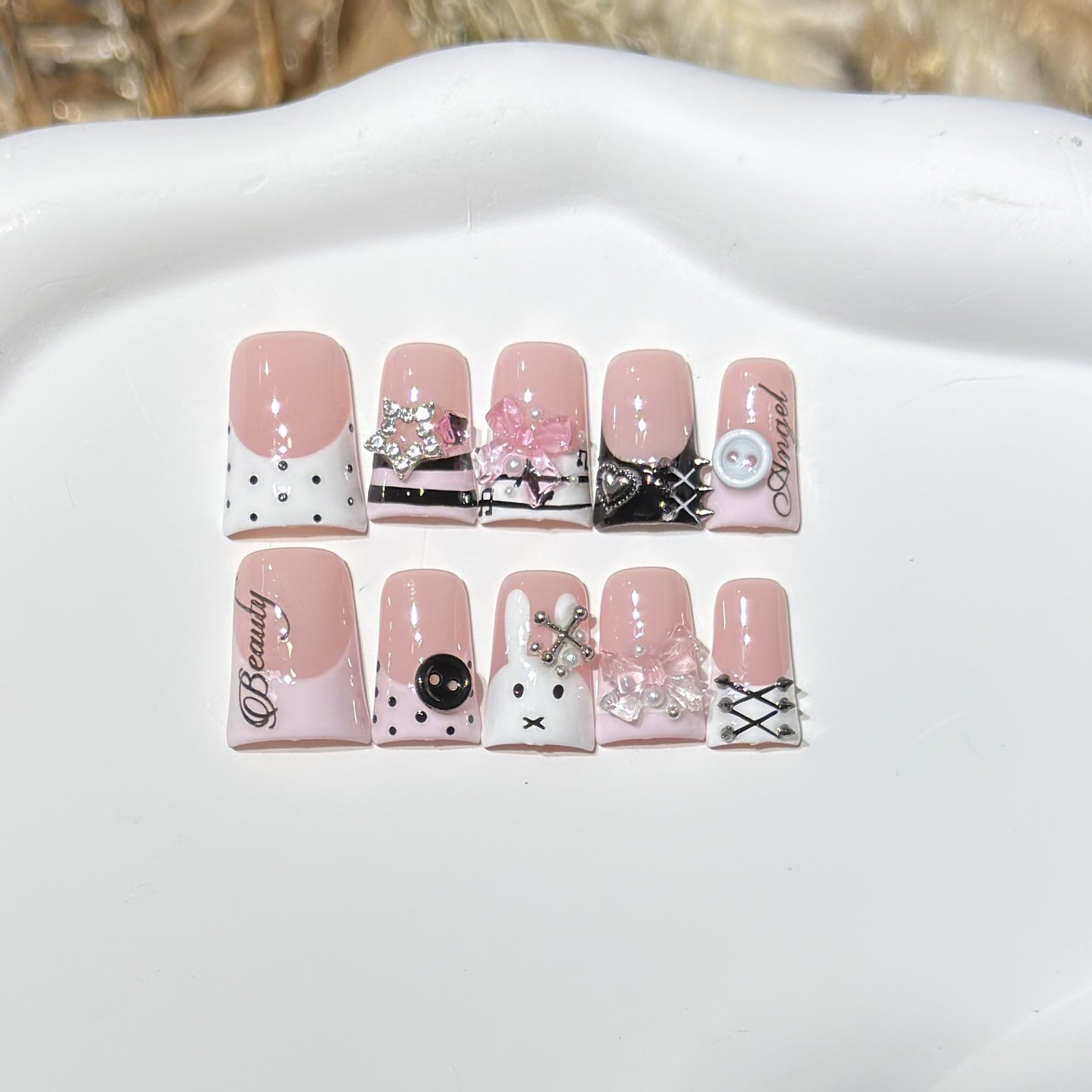 Artistic Designer Press-On Nail Set Acalora