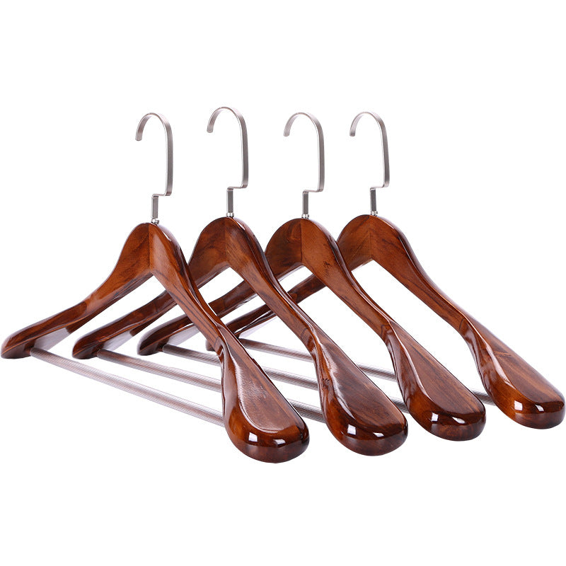 BowLift | Oaklee Élite – Luxury Wood Hangers with Sophisticated Design