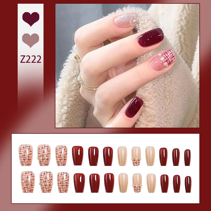 Artificial nail set with glamorous glitter and textural accents Acalora
