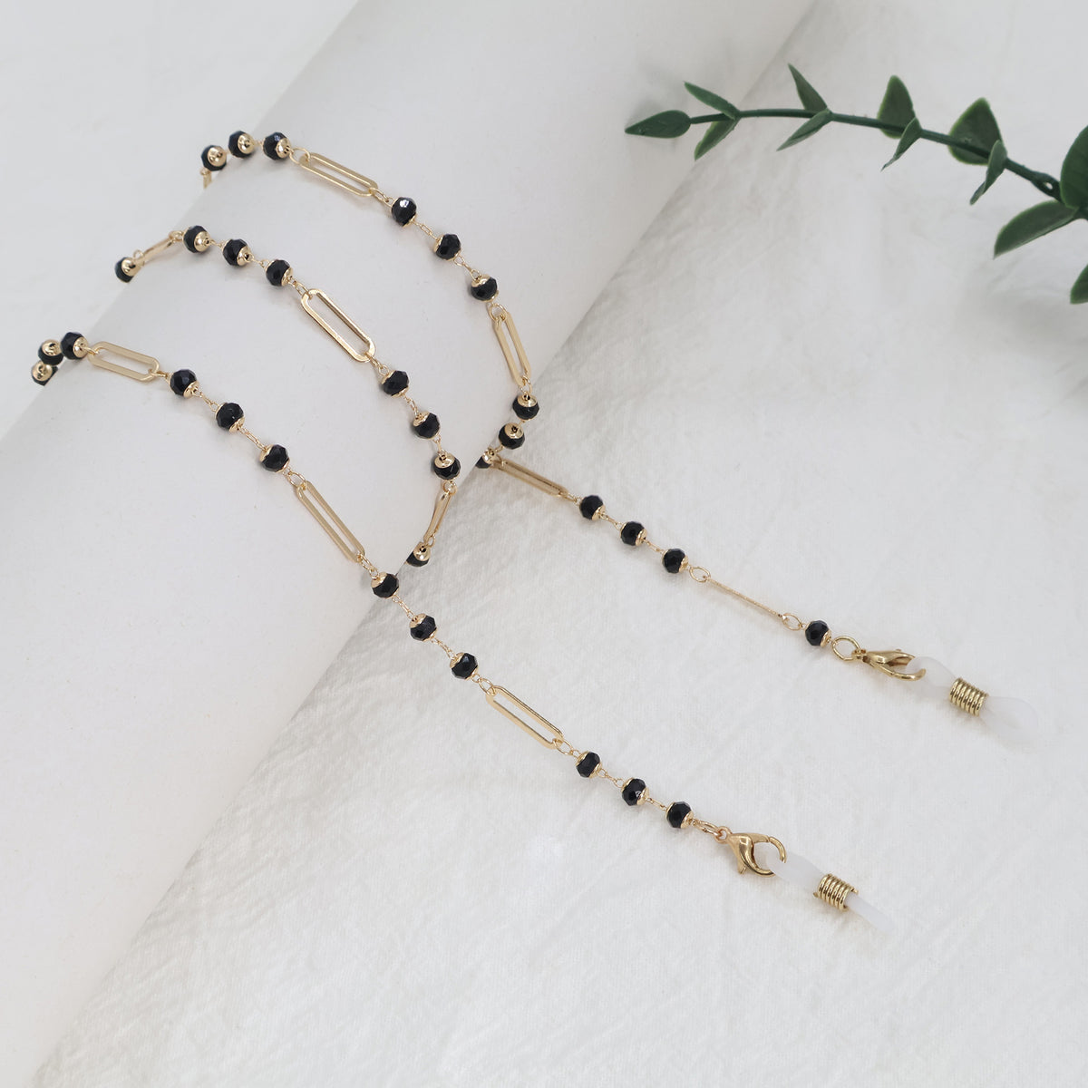 Star-Designed Chain Acalora