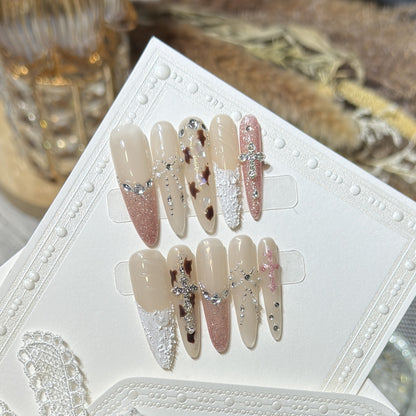 Glamorous Press-On Nail Art Kit with Innovative Design Elements Acalora