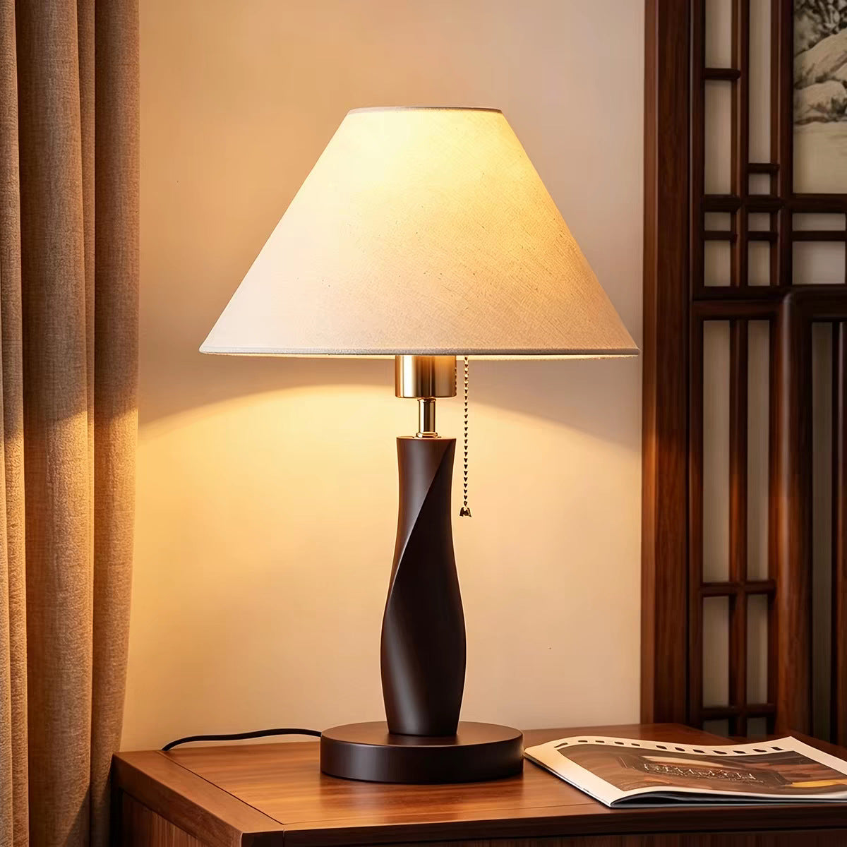 Elegant Twisted Base Table Lamp