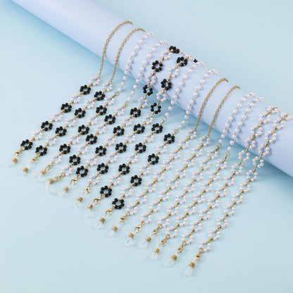 Elegant Beaded Eyewear Chain Acalora