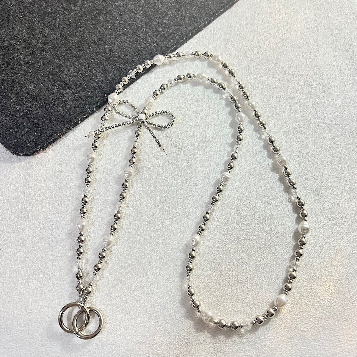 Elegant Pearl and Silver Necklace Acalora