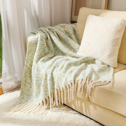 Unisex Soft Touch Lightweight Decorative Throw Blanket