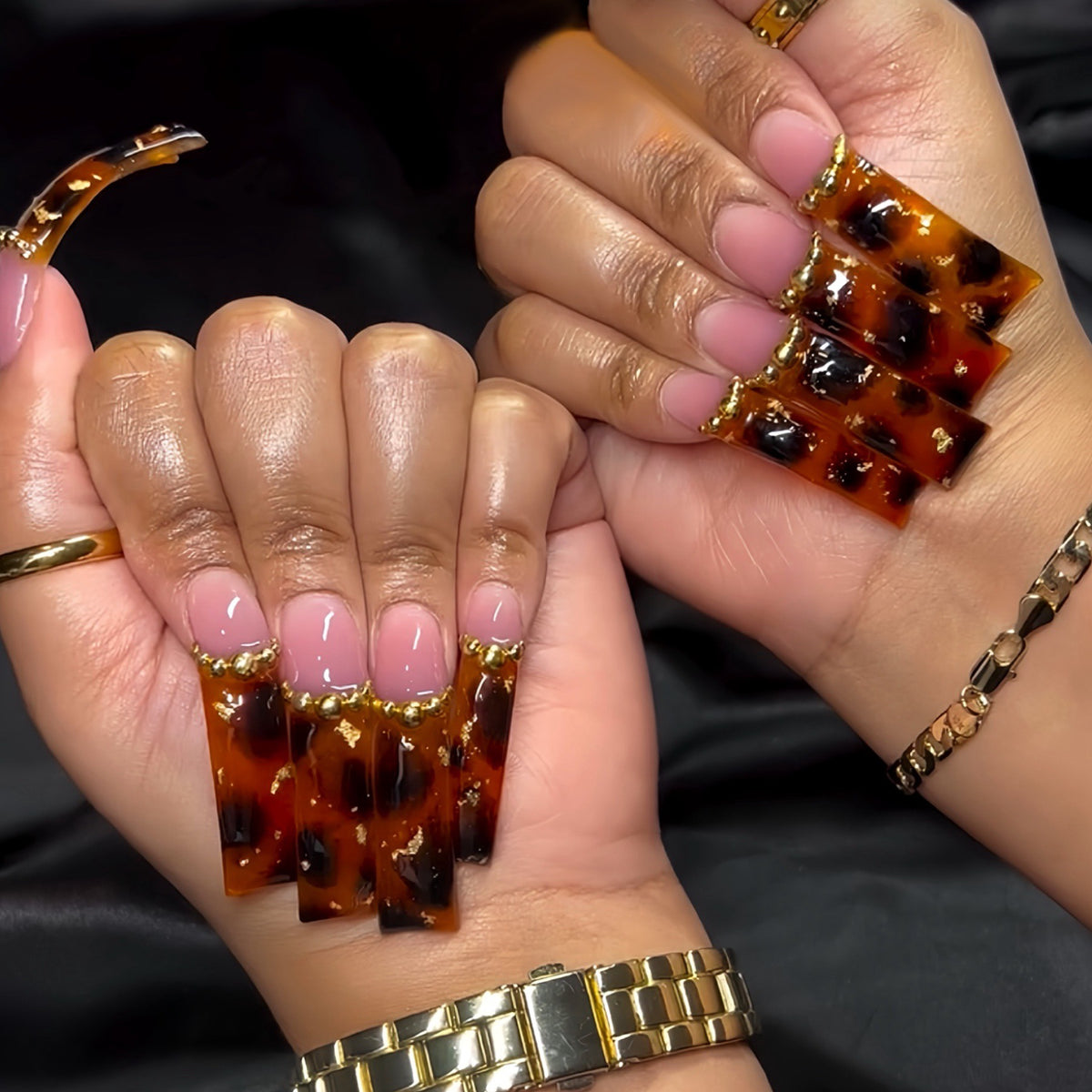Decorative Press-On Nails Acalora