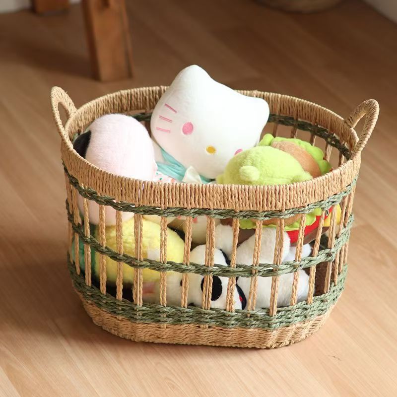 Decorative basket made of woven natural material Acalora