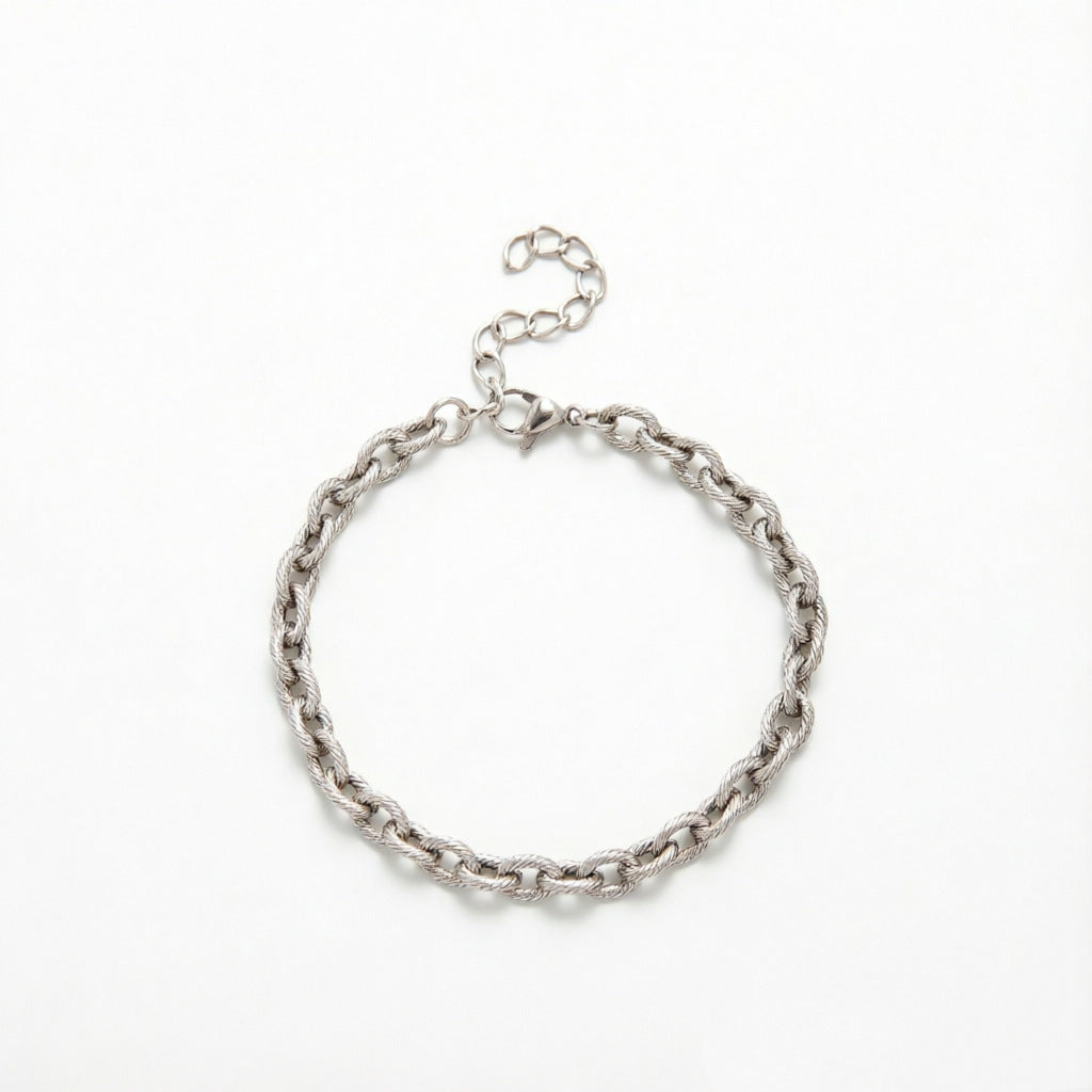 Interlaced Metal Link Bracelet Acalora