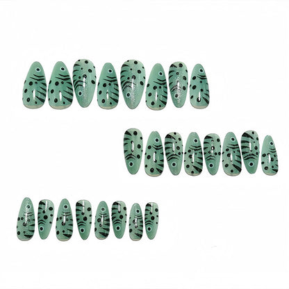Creative animal motif artificial nails with glitter effects Acalora