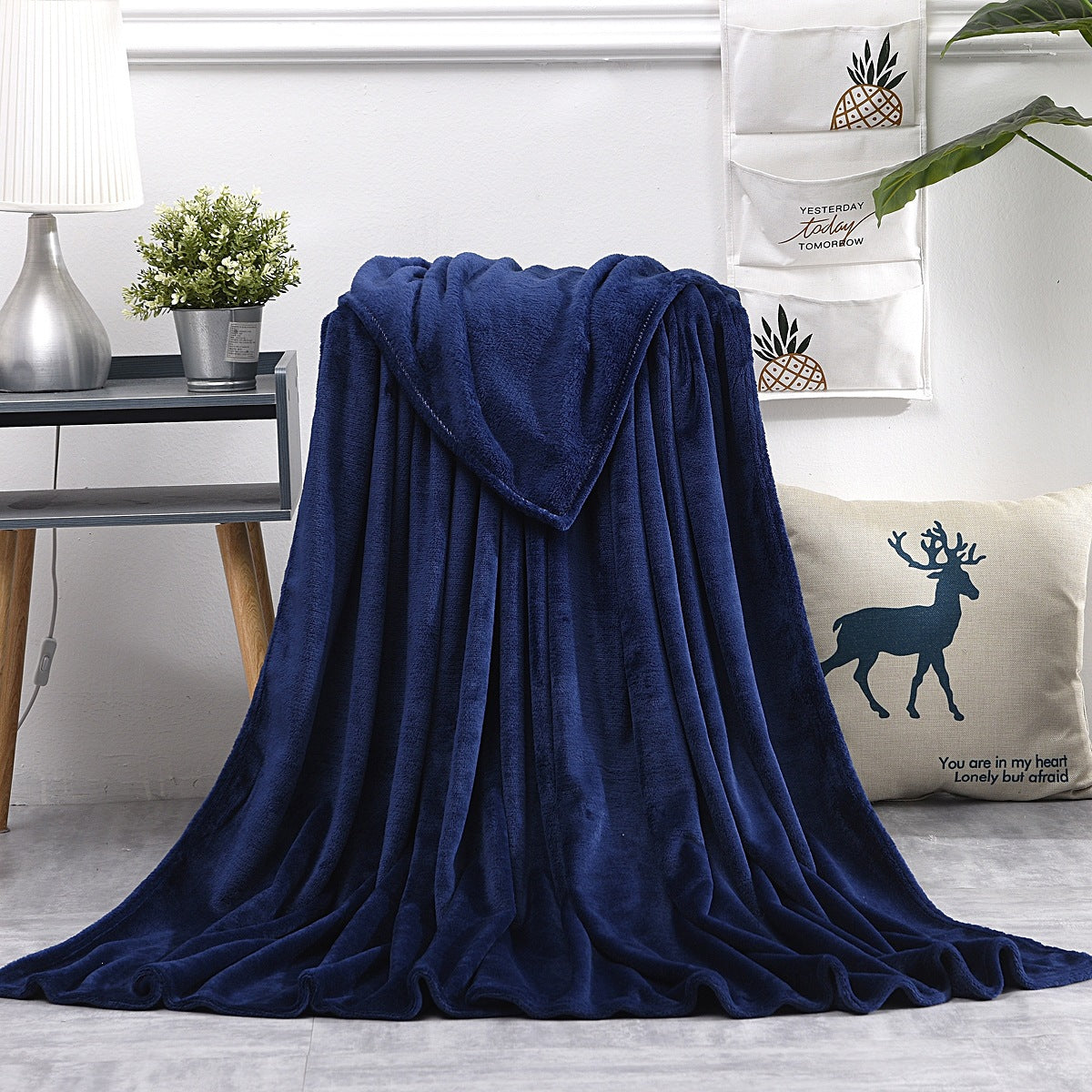 Plush Oversized Hooded Fleece Blanket