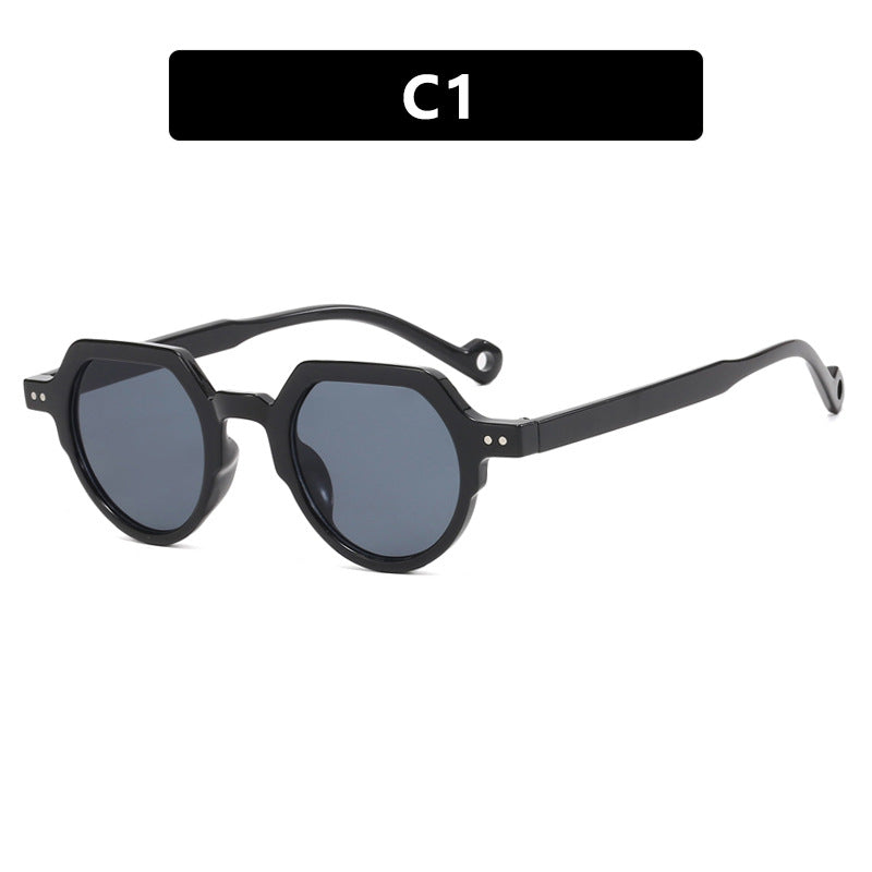Women's geometric sunglasses with protective UV filter and robust frame Karnz