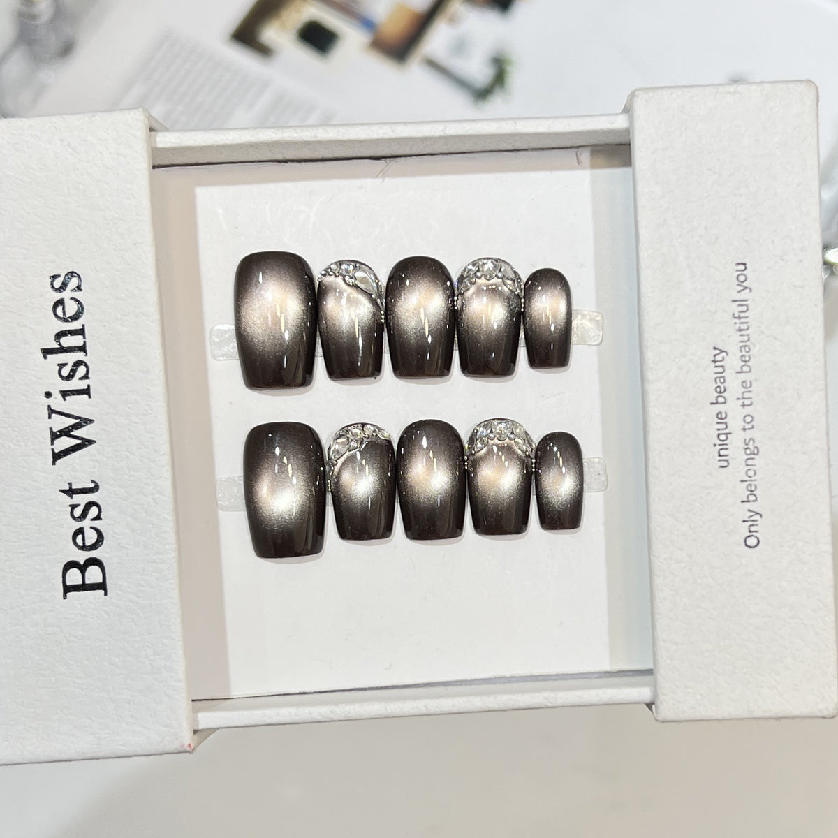 Elegant Press-On Nail Art Set with Rhinestone Accents Acalora
