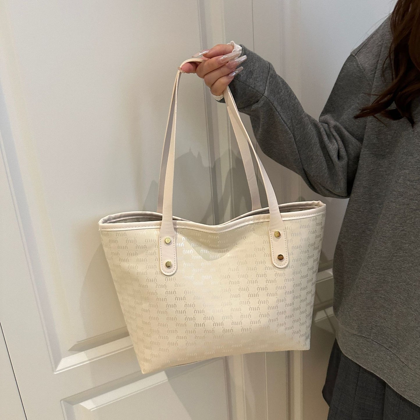 Classic Textured Tote Bag Acalora