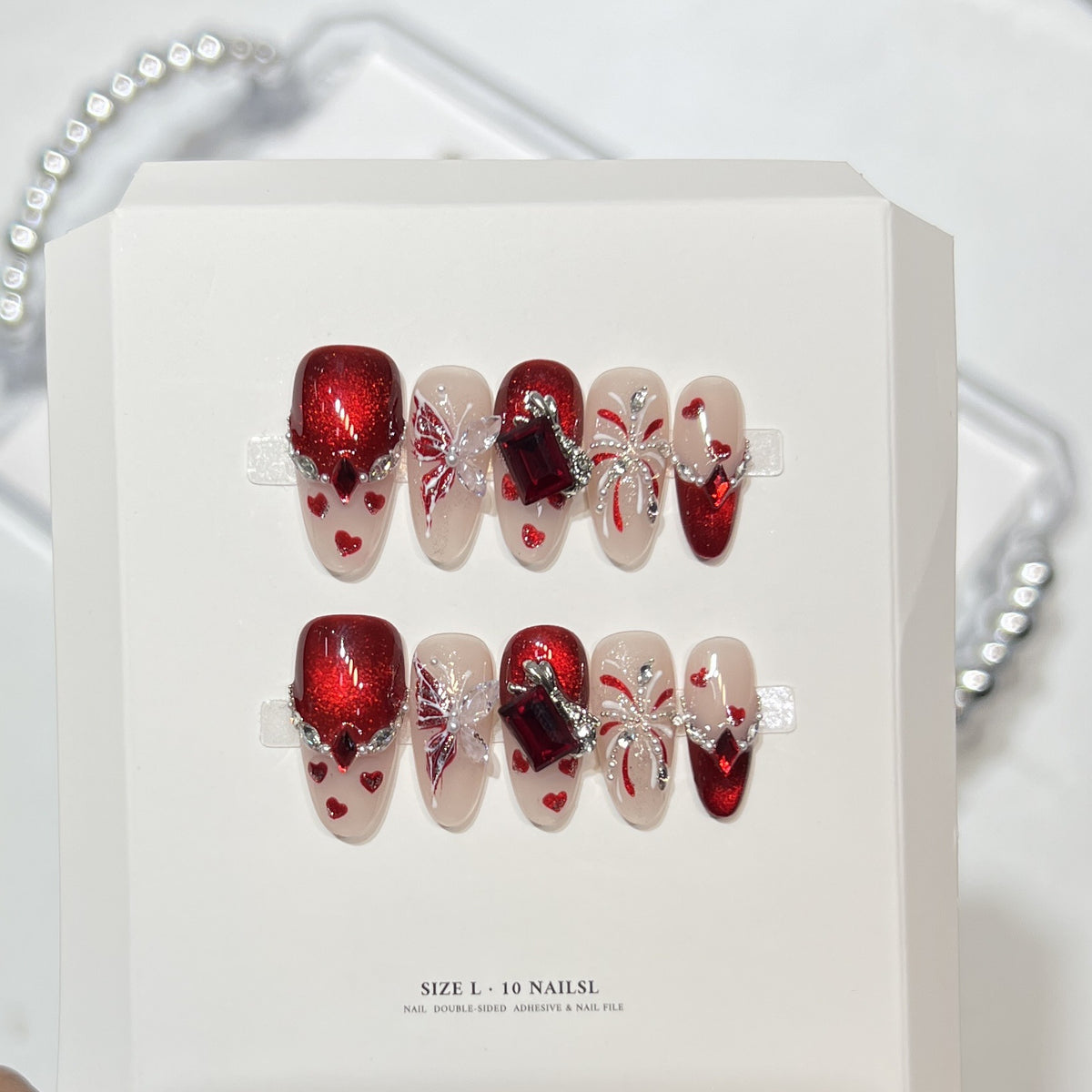 Decorative Themed Press-On Nail Set Acalora