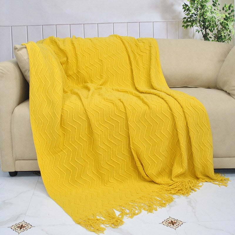Textured Pattern Throw Blanket