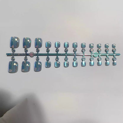 Artistic Press-On Nail Set with Iridescent Finish Acalora