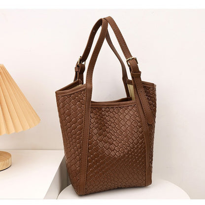 Minimalist Zip-Top Handbag Acalora