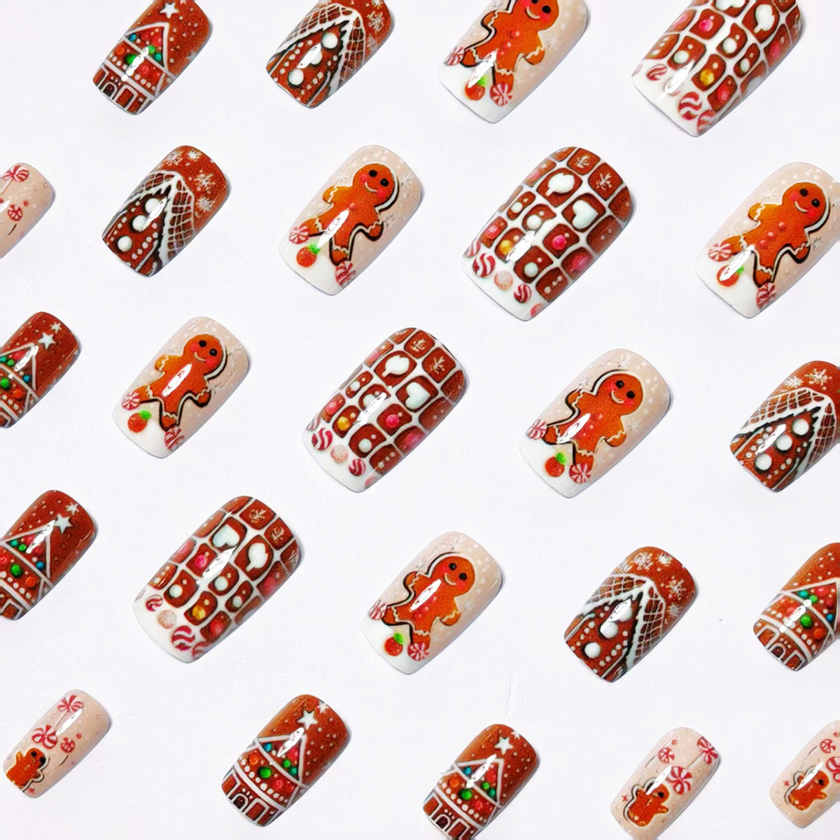 Gingerbread-Themed Nail Art Acalora