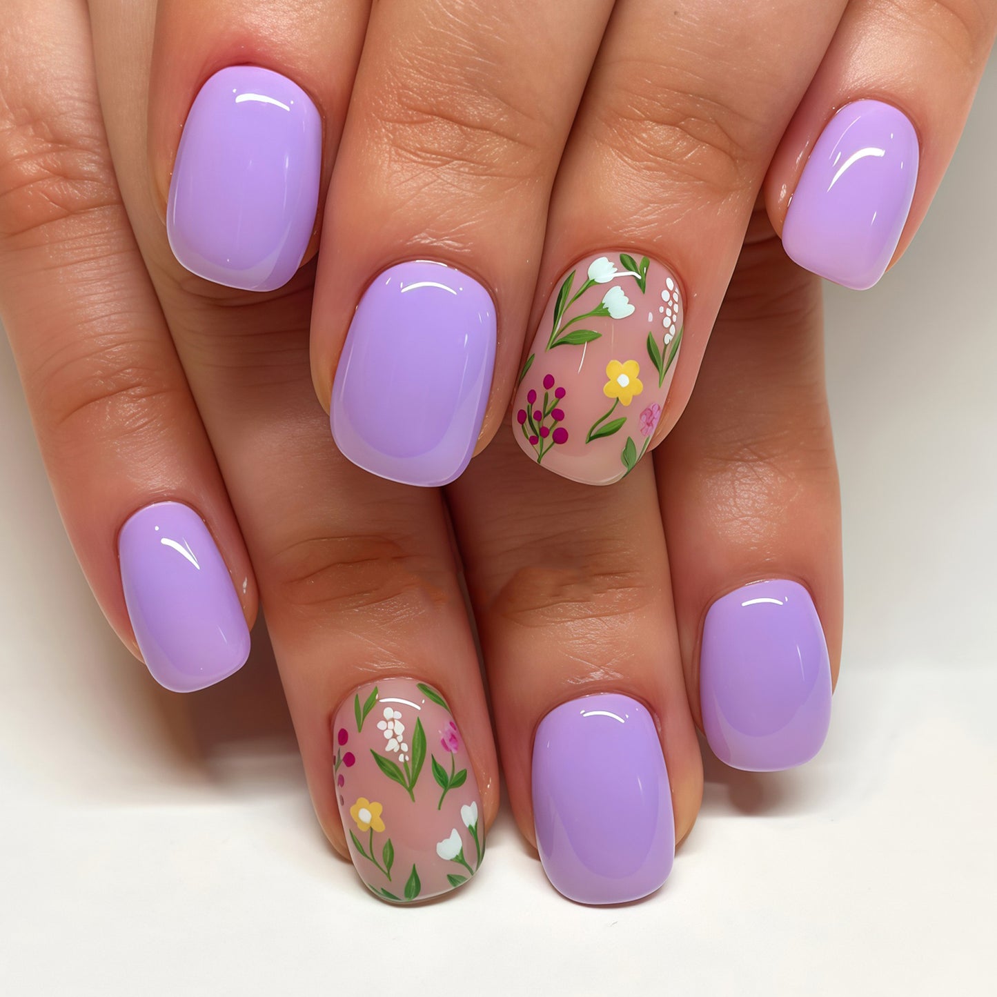 Seasonal Themed Press-On Nail Art Set Acalora