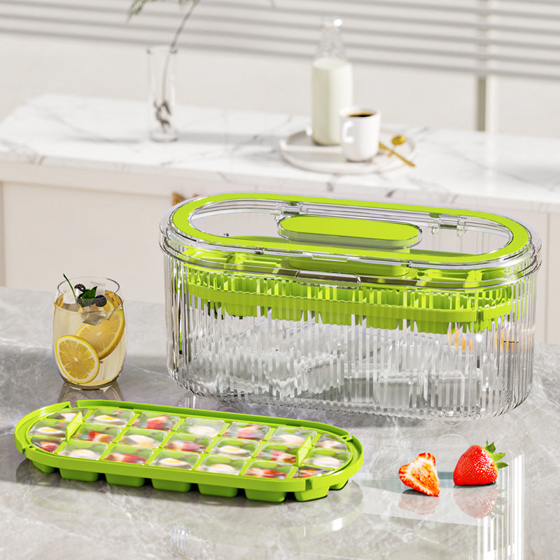 Ladies stackable ice cube tray with practical scoop and airtight lid Kalsten