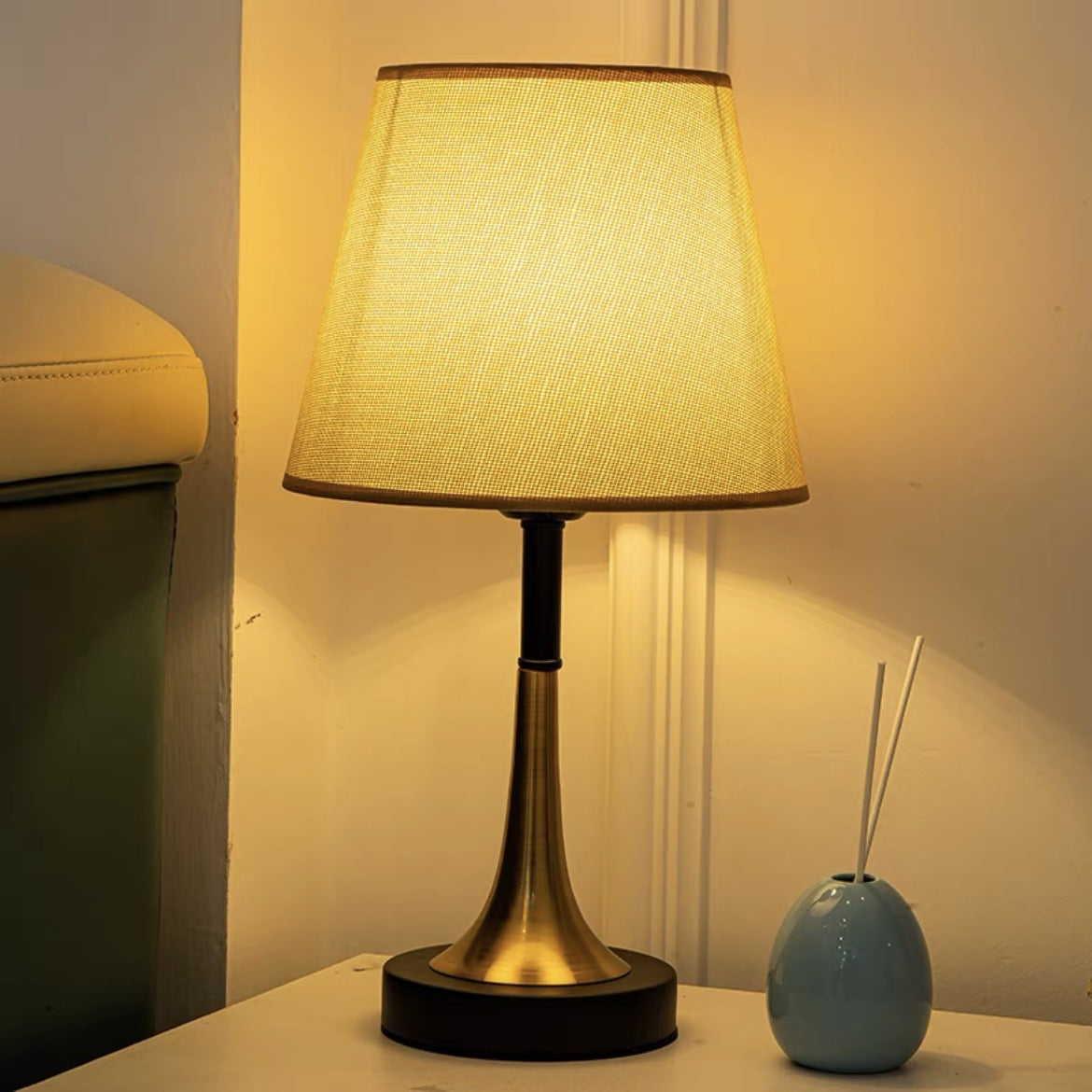 Modern Rustic Table Lamp