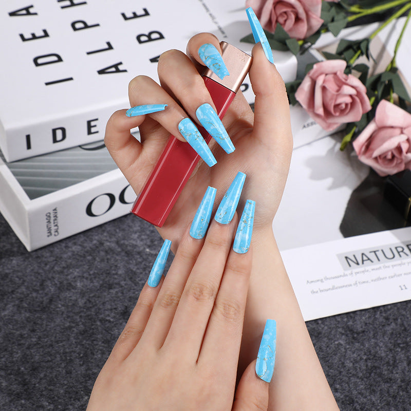 Artificial nails in elegant geometric design Acalora