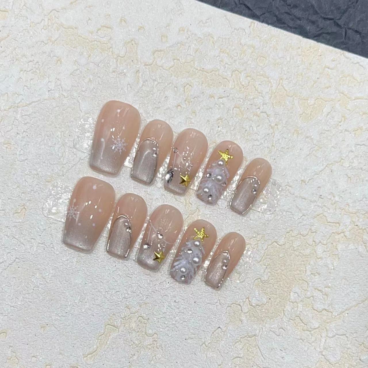 Elegant Press-On Nail Art Kit with Decorative Gem Accents Acalora