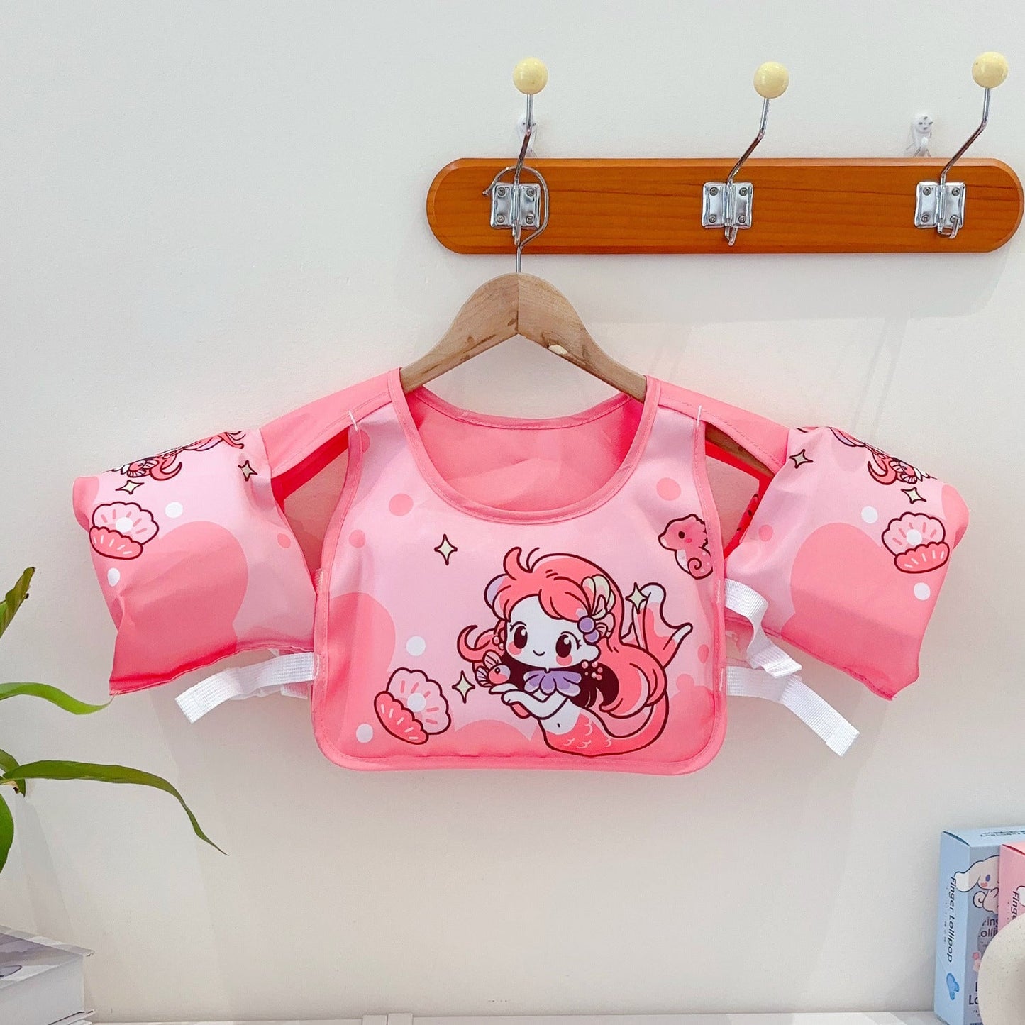 Unisex Inflatable Swim Aid with Cute Design Bowlift