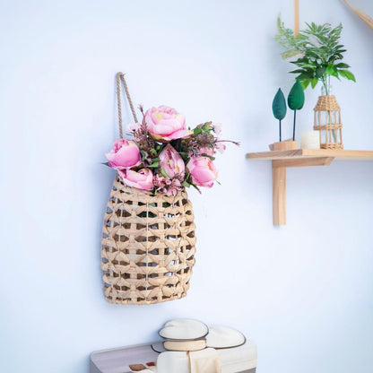 Handwoven flower basket Acalora