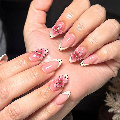 Artfully Designed Press-On Nails Acalora