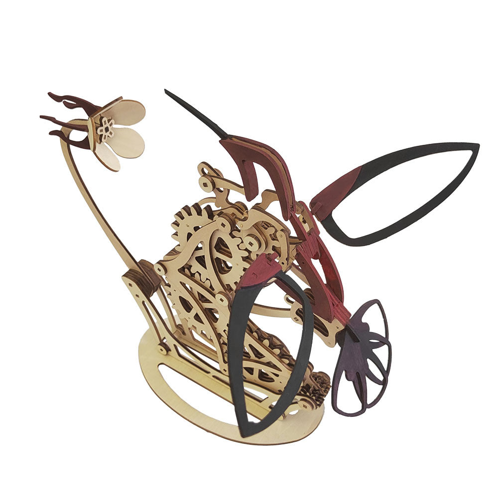 Skanto | Kinetic Hummingbird Sculpture