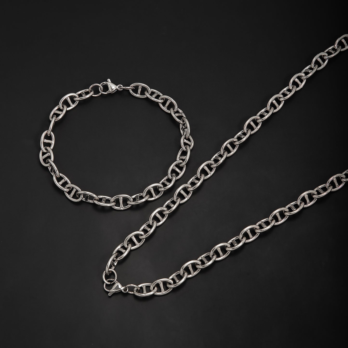 Elegant Interlinked Chain Jewelry Set Acalora