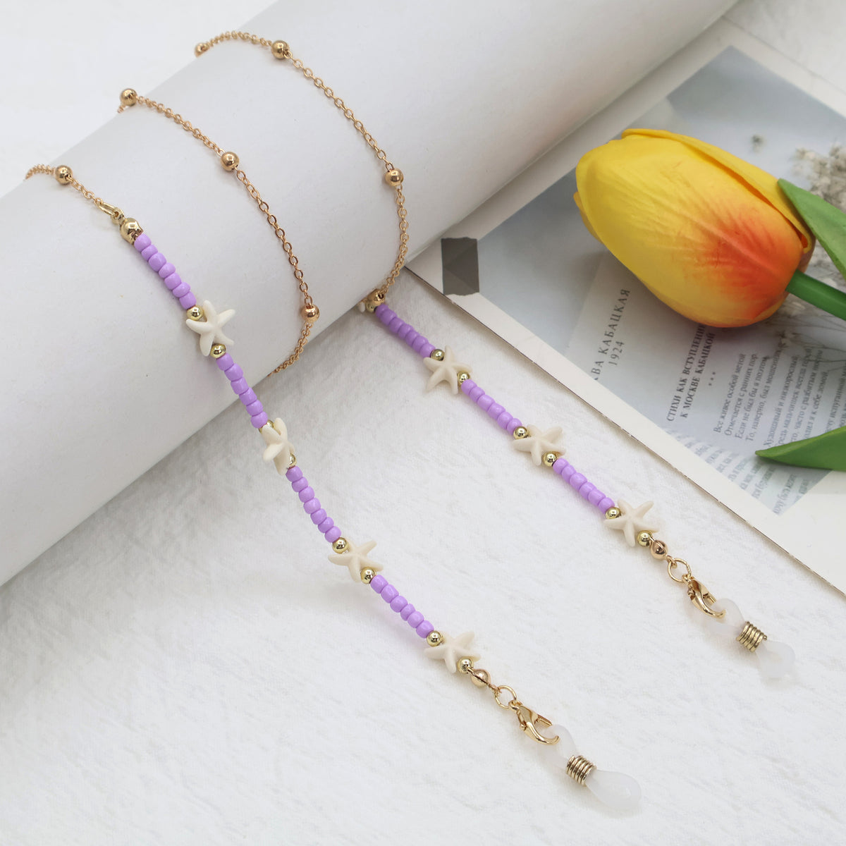 Beach-Inspired Beaded Eyewear Chain Acalora