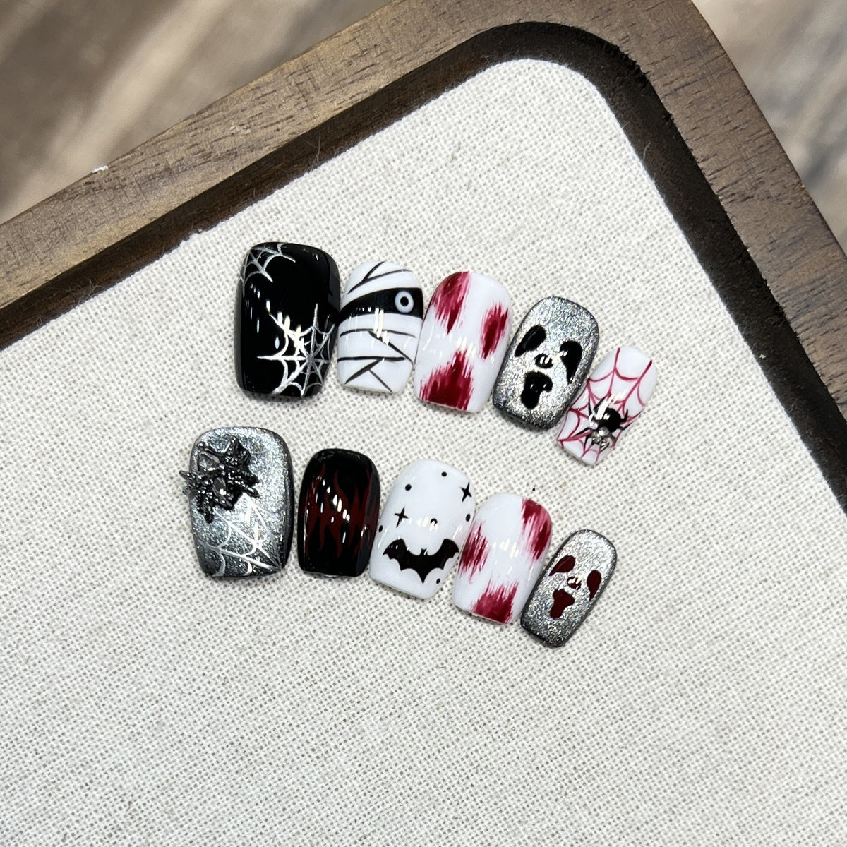 Reusable Press-On Nail Set Acalora