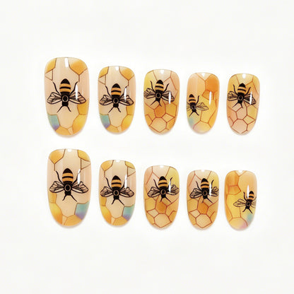 Artistic Bee-Themed Press-On Nail Art Set Acalora