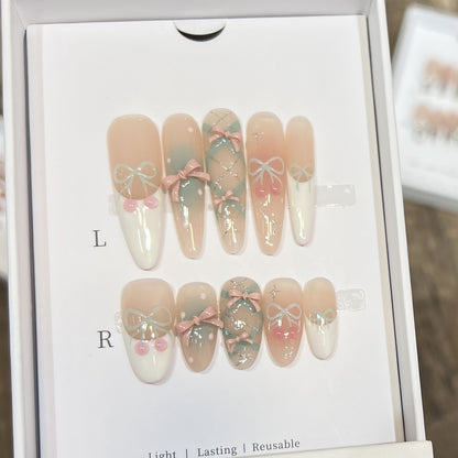 Elaborate Decorative Press-On Nail Art Set Acalora