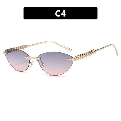Women's sunglasses in a modern, geometric design with a stylish metal frame and UV protection Karnz