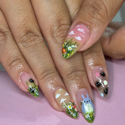 Fantasy animal and flower motifs artificial nails Acalora