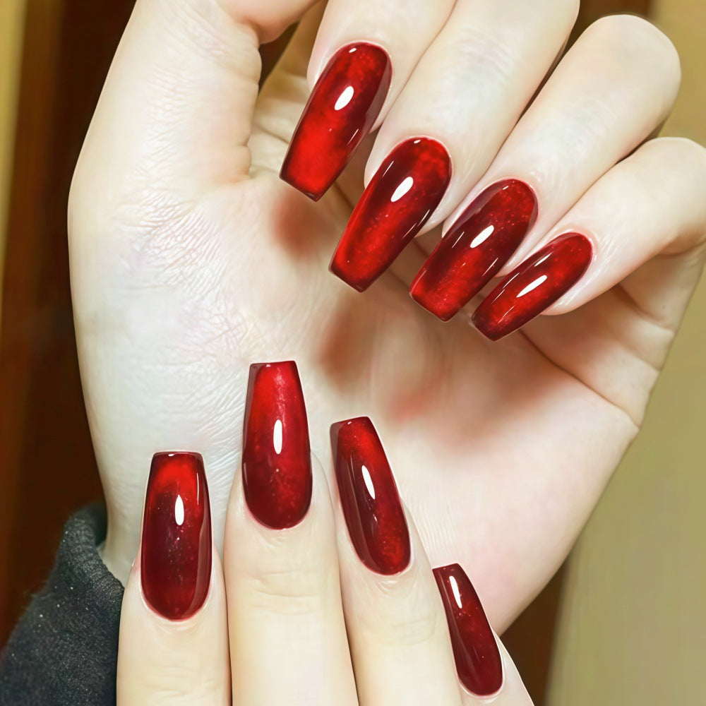 Artificial nails with elegant tip design Acalora