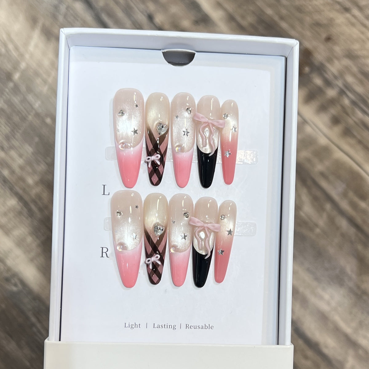 Premium Decorative Stiletto Press-On Nail Set Acalora
