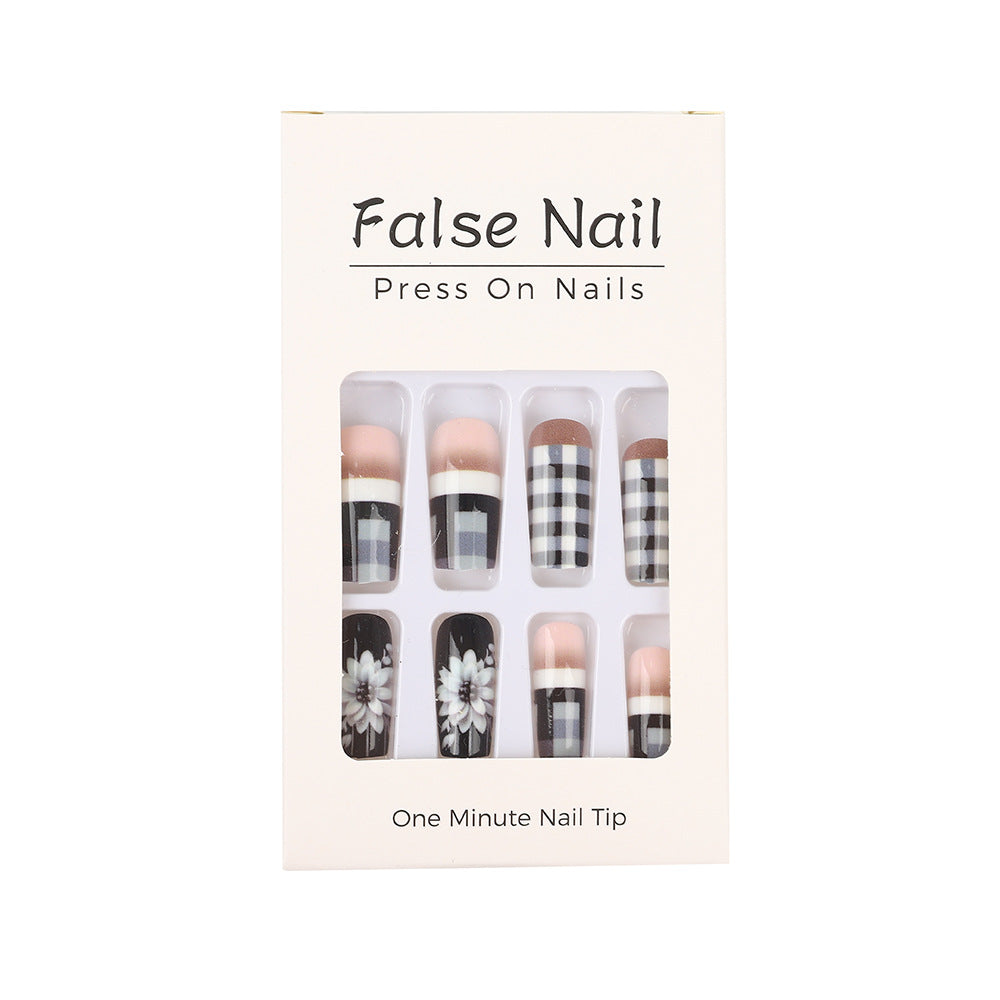 Creative artificial nails with stylish checkered patterns and floral design Acalora