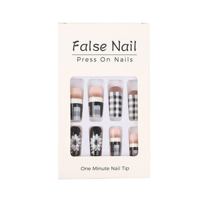 Creative artificial nails with stylish checkered patterns and floral design Acalora