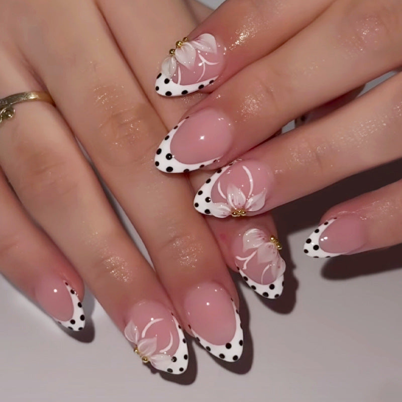 Elegant Articulated Press-On Nail Set Acalora