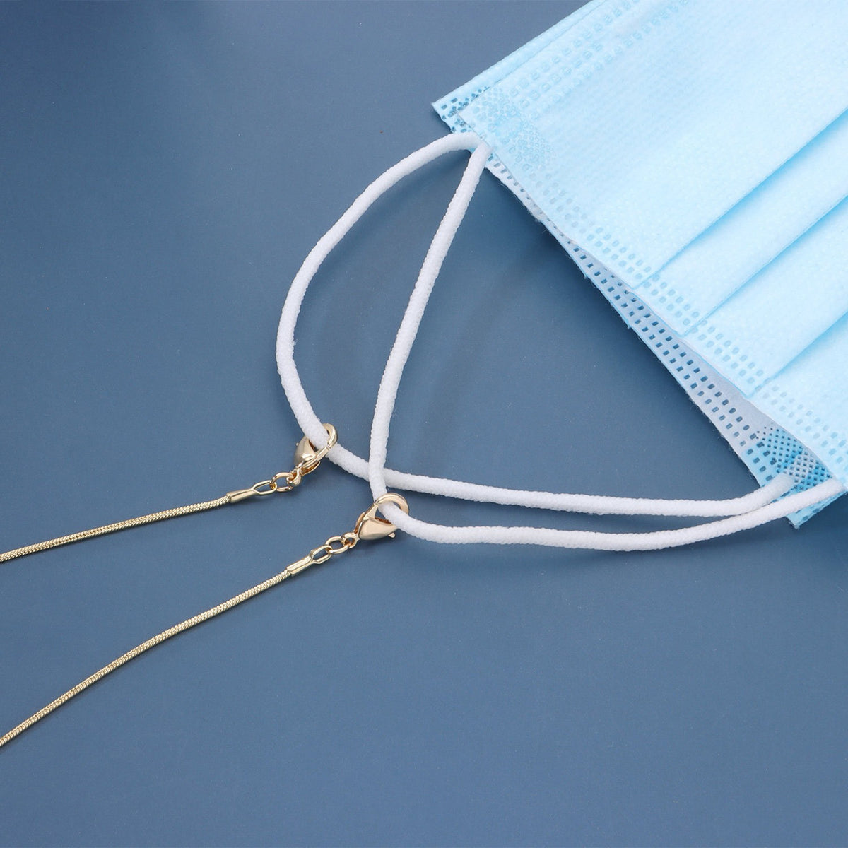 Elegant Eyewear Chain Acalora
