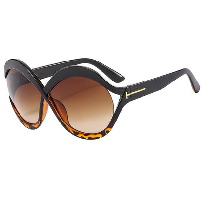 Ladies extravagant shaped sunglasses Bowlift