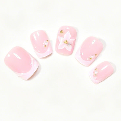 Floral Accented Press-On Nail Art Set Acalora